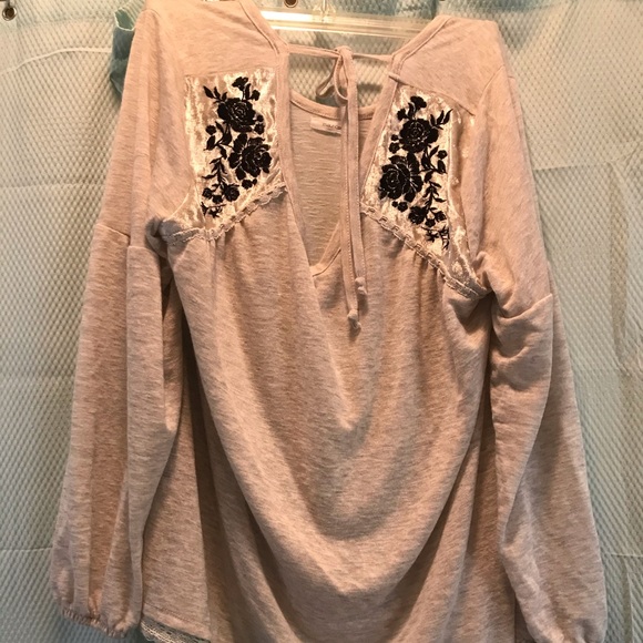 tops - Picture 8 of 12